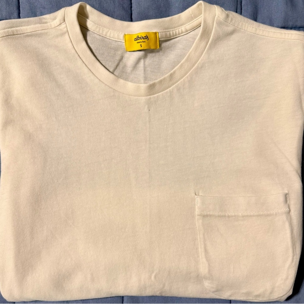 Allbirds Merino Wool Blend Long Sleeve Tee Cream Pocket Soft Men’s S - Picture 11 of 11